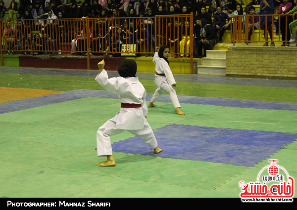 رقابت بانوان کاراته کا در  رفسنجان آغاز شد