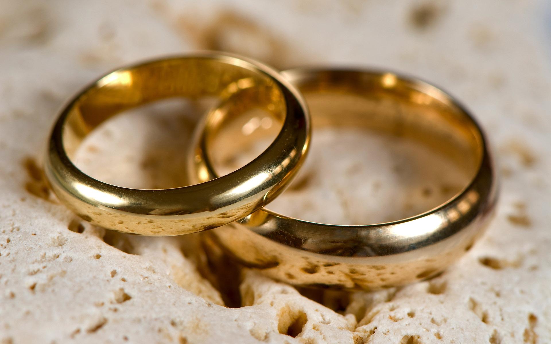 هشت سنت غلط ازدواج از نگاه رهبر انقلاب