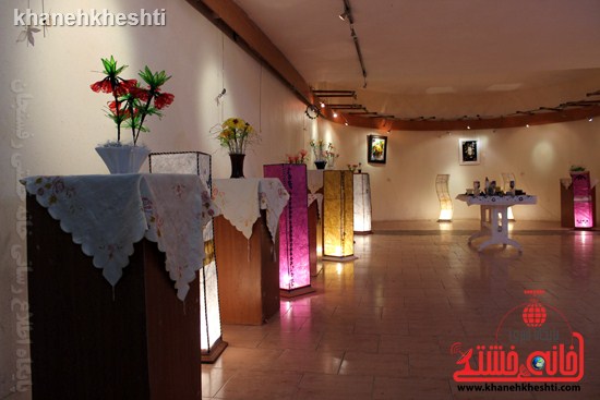 نمایشگاه صنایع دستی گل و شمع در رفسنجان برپا شد + عکس
