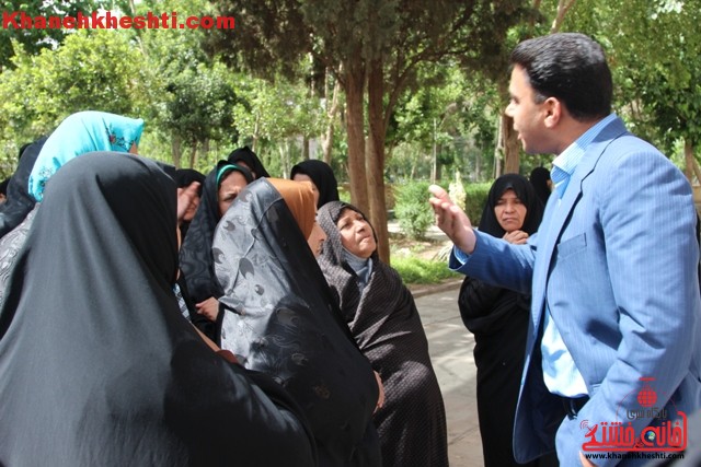 اعتراض اهالی روستای جهان آباد نوق به وضعیت آب آشامیدنی