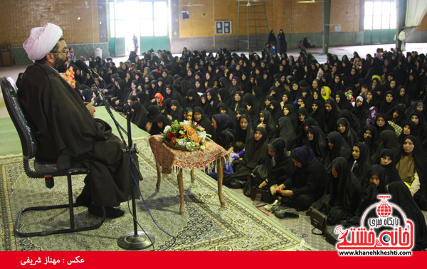 امر به معروف و نهی از منکر برای بانوان دو واجب بسیار مهم است