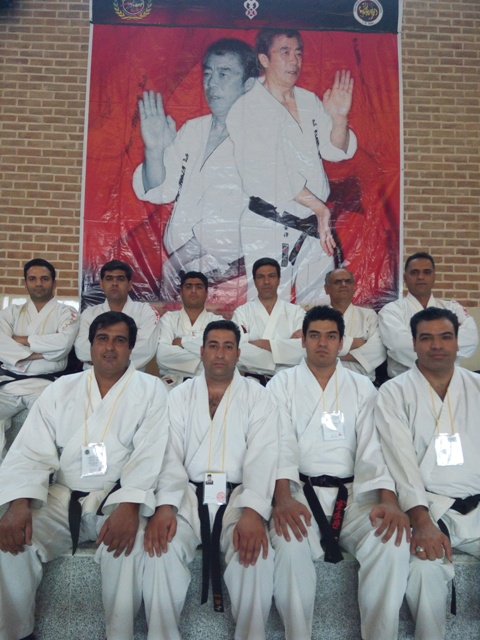 مهر تأیید رئیس سازمان جهانی کاراته سبک شوتوکان بر کار مربیان کاراته رفسنجانی