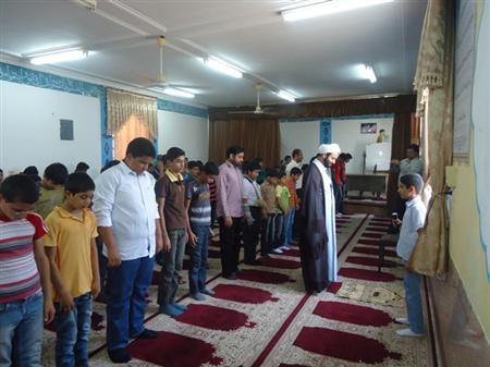 اقامه نماز در مدارس باعث رشد معنوی دانش آموزان می شود
