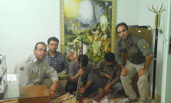 شکارچیان غیر مجاز در رفسنجان دستگیر شدند / عکس