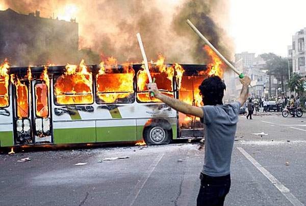 از نامه بدون سلام هاشمی به رهبر انقلاب تا اعلام تقلب در انتخابات