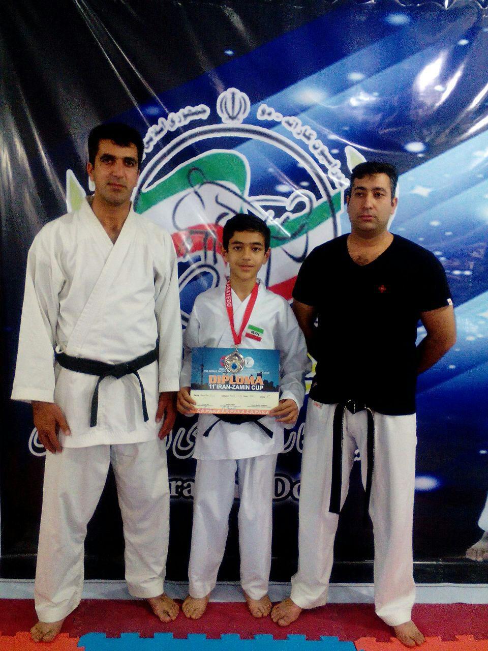 نوجوان کاراته کای رفسنجانی نایب قهرمان مسابقات کاراته بین المللی شد