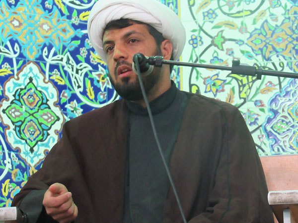 سختترین تنش زندگی حضرت زهرا (س) انحراف امت در تبعیت از رهبری بود
