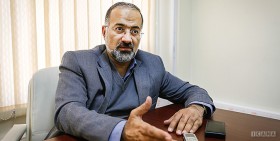دکتر آذین نماینده مردم رفسنجان در مجلس شورای اسلامی