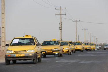 رژه تاکسی های رفسنجان به مناسبت هفته تعاون
