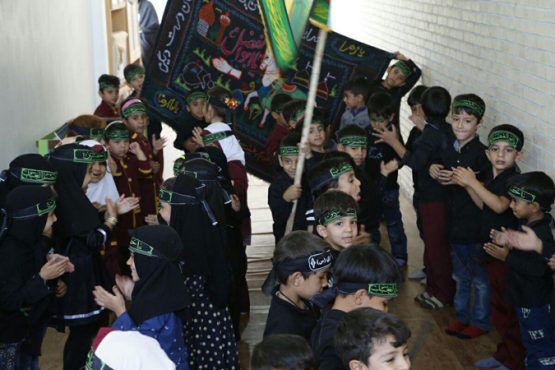 تصاویر عزاداری خردسالان مهد کودک هنگامه در لاهیجان رفسنجان