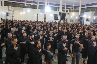 برگزاری مراسم عزای اباعبدالله الحسین(ع) در مسجد امام(ره) رفسنجان / تصاویر