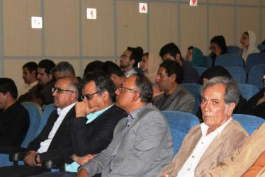 نخستین گردهمایی عکاسان و فیلمسازان انجمن سینمای جوان استان کرمان در رفسنجان برگزار شد