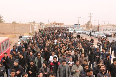 پیاده روی اربعین حسینی رهپویان کربلا در رفسنجان برگزار شد / تصاویر