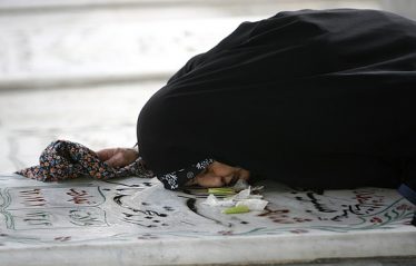 مادران و همسران شهدا در رفسنجان تجلیل شدند / تصاویر