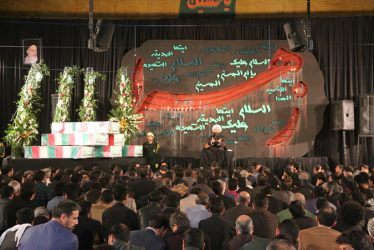 وداع با شهدای گمنام و شهید غواص حسن عبداللهی در رفسنجان / تصاویر