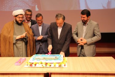 جشن بیست و پنج سالگی دانشگاه ولیعصر(عج) رفسنجان برگزار شد / تصاویر