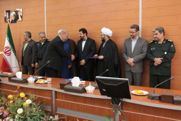 بیست مدیر برتر شهرستان رفسنجان در سال ۹۵ تجلیل شدند + اسامی
