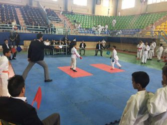 تیم کاراته رفسنجان در جایگاه سوم مسابقات قهرمانى کارگران استان / عکس