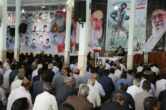 برگزاری مراسم بزرگداشت شهید مدافع حرم حامد بافنده در رفسنجان / گزارش تصویری
