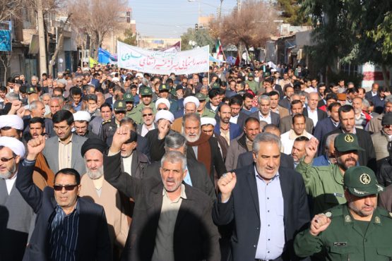 راهپیمایی مردمی در محکومیت آشوبگران در رفسنجان