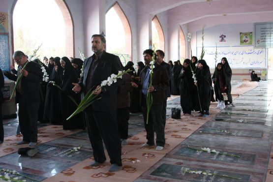 از یادمان شهید بادپا در گلزار شهدای رفسنجان رونمایی شد / تصاویر