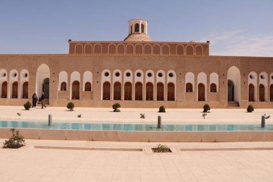 بازدید ۱۱۷ هزار مسافر نوروزی از شهرستان رفسنجان