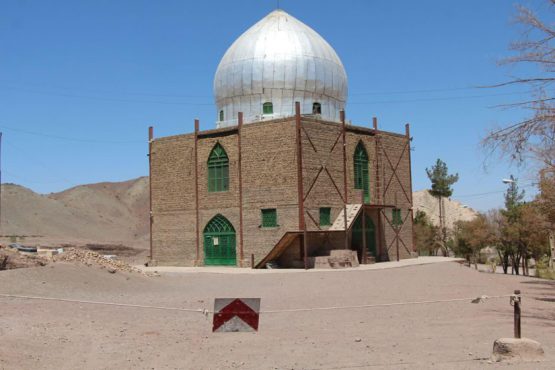 امام زاده عبدالله و بی بی صفیه در رفسنجان نیاز به توجه دارد / تصاویر