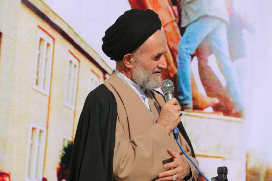 انقلاب اسلامی در سایه ایمان، اتحاد و اطاعت از ولی فقیه شکل گرفت