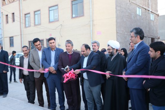 بوستان محله ای پونه برای اهالی خیابان مدرس رفسنجان راه اندازی شد / تصاویر