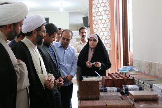 نمایشگاه علوم قرآنی در رفسنجان گشایش یافت + عکس