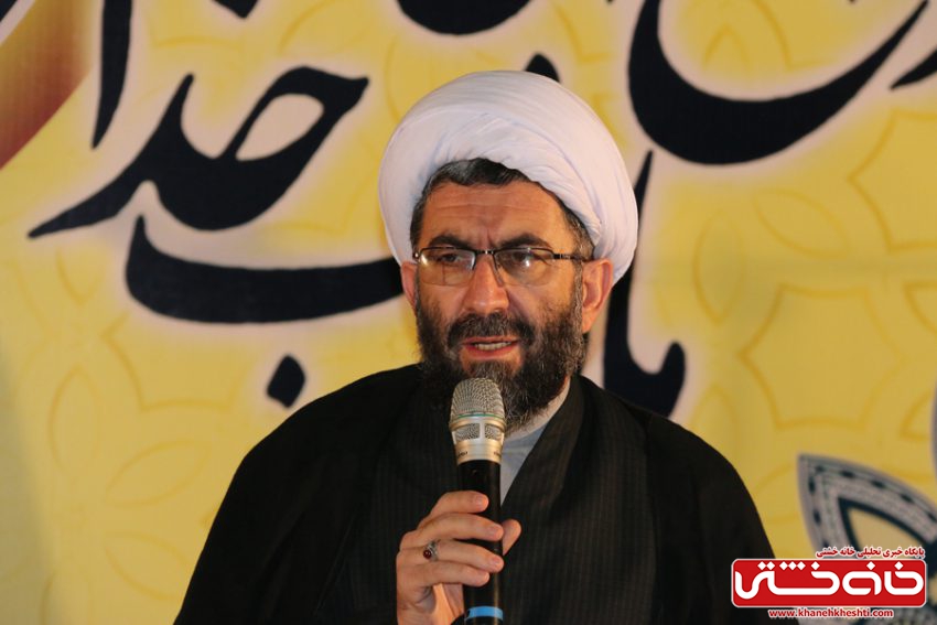 حجت الاسلام رمضانی پور امام جمعه در مراسم وداع با ماه مبارک رمضان در مسجد جامع رفسنجان