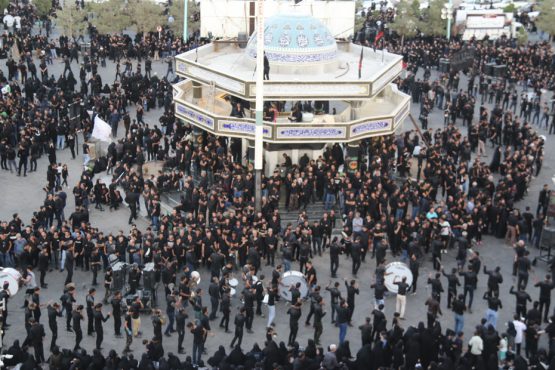 تجمع عزاداران حسینی در سقاخانه ابوالفضل(ع) رفسنجان