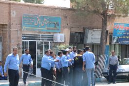 پنج ماه حقوق معوقه، کارگران اداره گاز رفسنجان را به مقابل فرمانداری کشاند + جوابیه پیمانکار