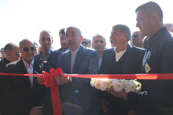 نیروگاه ۵۸ مگاواتی برق در رفسنجان با حضور وزیر نیرو افتتاح شد/ عکس