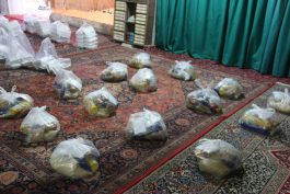 پرداخت ۹ میلیون تومان بن بین ۵۱ خانواده نیازمند تحت پوشش خیریه مسجد پیامبر اعظم  رفسنجان +تصاویر