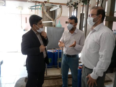 بازدید از روند تولید الکل و مواد ضد عفونی از دو کارخانه در منطقه ویژه اقتصادی و شهرک صنعتی رفسنجان
