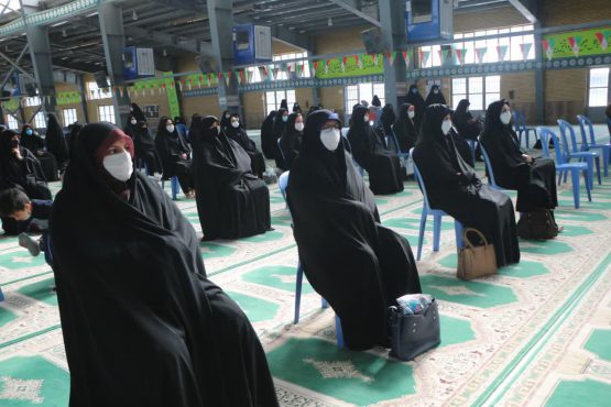 همسران و دختران شهدا در رفسنجان تکریم شدند + تصاویر