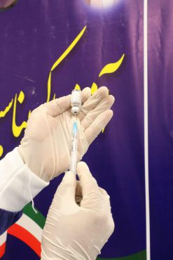 تسریع در واکسیناسیون در رفسنجان در گام پنجم از طرح شهید سلیمانی + فیلم