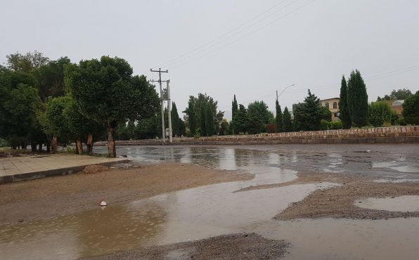 تخریب برخی پل ها و جاده های شهرستان بردسیر کرمان