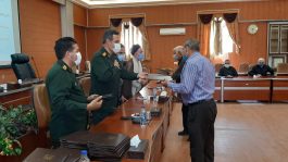 پیشکسوتان دفاع مقدس در رفسنجان تجلیل شدند+ عکس