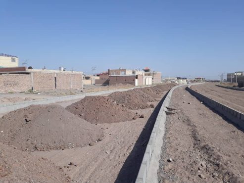 آغاز عملیات زیرسازی آسفالت خیابان سعادت در محله مؤمن آباد