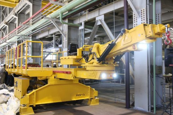 رونمایی از دستگاه بومیسازی شده “لاینرهندلر” در مجتمع مس سرچشمه رفسنجان