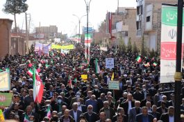 حضور حماسی و پر شور مردم رفسنجان در یوم الله ۲۲ بهمن + تصاویر