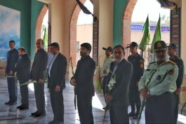 غبارروبی مزار شهدای رفسنجان به مناسبت هفته دولت