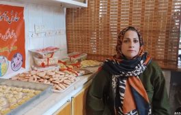 <span style='color:#a2a2a2;font-size:12px;'>با دستپخت بانوی قناد رفسنجانی؛</span><br/>طعم شیرین زندگی پیشکش منازل مردم میشود