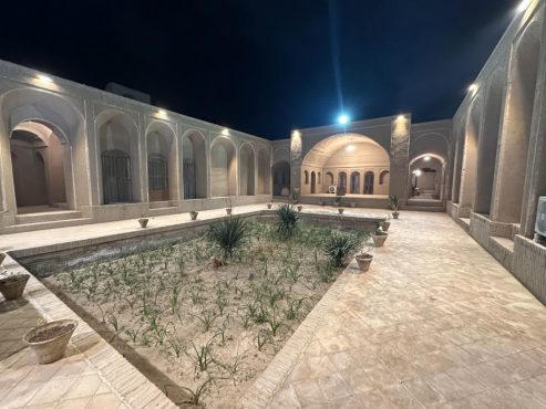 از مجموعهی فرهنگی و تاریخی روستای علی آباد سادات چه میدانید؟