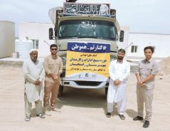 کمک‌های امدادی رفسنجان به مناطق سیل‌زده منطقه دشتیاری سیستان و بلوچستان رسید