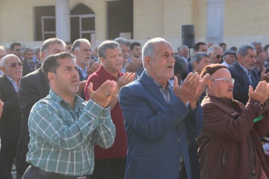 نماز عید سعید فطر در مصلی رفسنجان برگزار شد