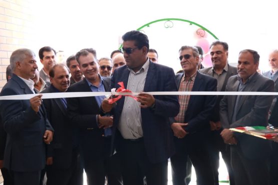 دبیرستان دخترانه حاجیه طاهره تاج آبادی رفسنجان افتتاح شد