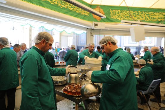 <span style='color:#a2a2a2;font-size:12px;'>گزارش تصویری؛</span><br/>روز سوم حضور در حرم امام مهربانیها